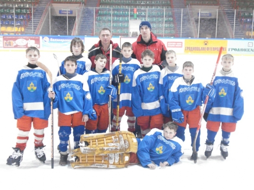 Команда Хоккей Золотая шайба 1996-98г.г.р. 01-03.03.2009г. 